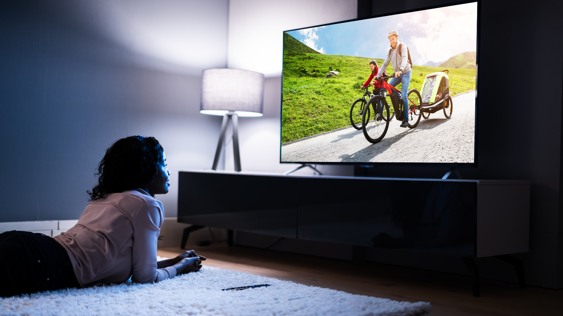  Panduan Memilih Ukuran TV LED Ideal untuk Rumah Anda